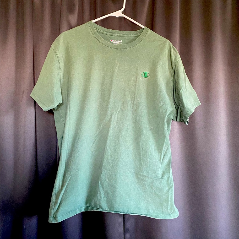 Green Champion t-shirt